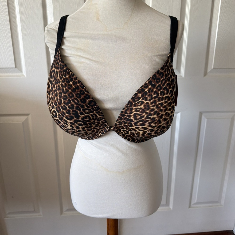 The Cheeky Chicks 46DDD Leopard Plunge Underwire Padded Molded Bra Adjustable